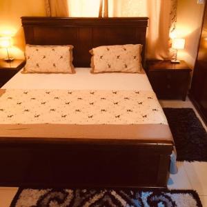 2-Bed - Sleeps 6 - Pet Friendly & Parking