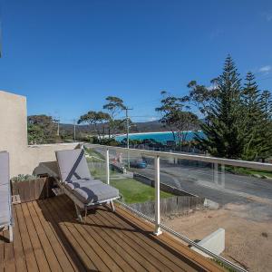 Quarterdeck Apartment