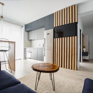 Monochrome Style Central Apartment