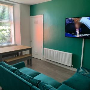 Woodvale Flat, Renton, Loch Lomond