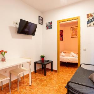 Soho Rooms CityCenter, Young People Only, Solo Jóvenes