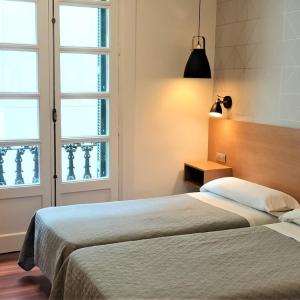 Roquefer Bilbao by gaiarooms