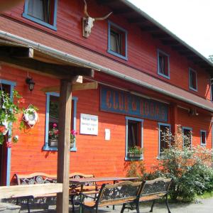Williams Village Bowling & Country Club