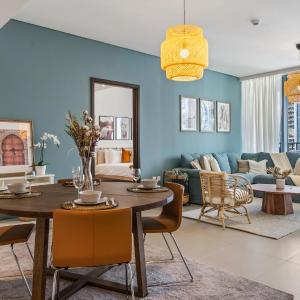 High-End Chic Apartment, Close to Burj Khalifa