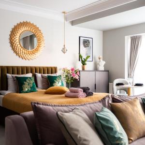 Golden Prince Apartment, so close to Rynek! Free parking included.