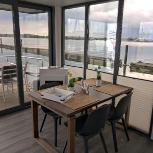 Ostsee Hausboot Schleswig Ostseeblick 1