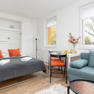 Studio Apartment Ochota Siemieńskiego by Noclegi Renters
