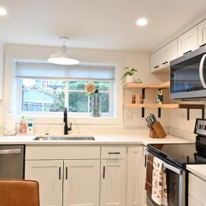 Modern and warm home