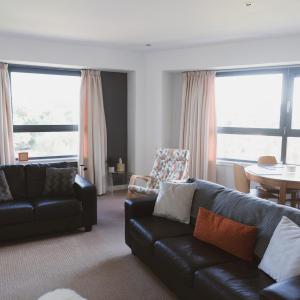 Pass the Keys Lovely 2-Bed Flat Glasgow Harbour FREE parking