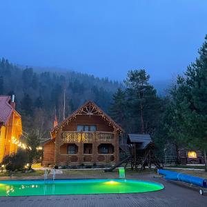 Котедж "Villa Затишна"