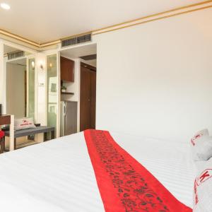 Khurana Inn