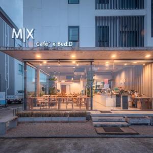 Mix cafe x Bed D