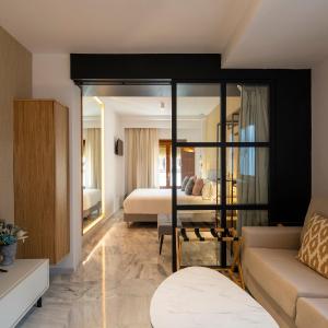 CALM SUITES Molino Corteza del Carmen