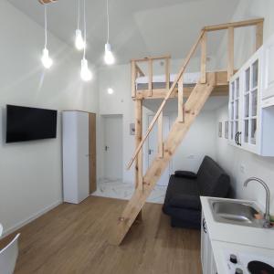 Victory park apartments світло не вимикають 24-7