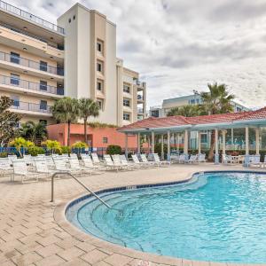 New Smyrna Beach Condo w/ Balcony & Pool Access