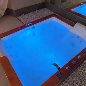 HYDROSUITE