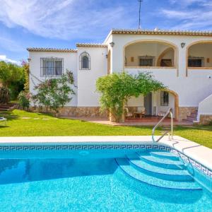 Villa Villa Louise by Interhome