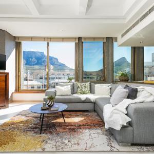 #1203 Cartwright - Sophisticated Elegance