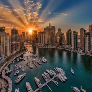 Luxury Room with Marina view close to JBR Beach and Metro with Shared Kitchen
