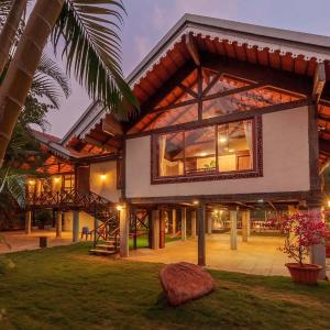 Aranyam Villa by VEO, StayVista - 3BHK with Plunge Pool & Garden