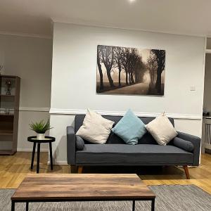 Lovely 2 bedroom apartment with parking space