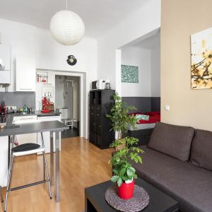 NEW ShalalaLiving Vienna - Cosy Home Meidlinger Markt KG12