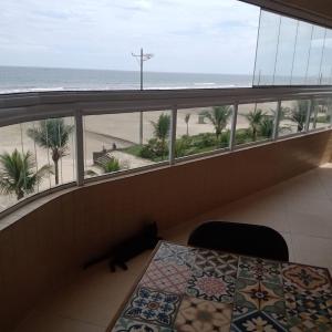 Frente pro mar apartamento completo