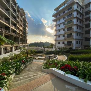 Bristle Ridge 2 bedroom Panoramic View