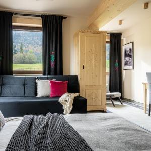 Highlander Heart Residence