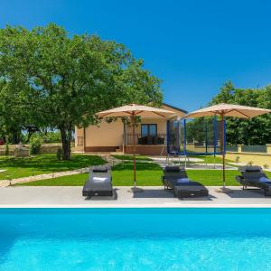 Holiday Home Villa Aniva by Interhome