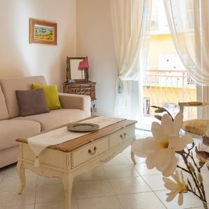 Candida's House