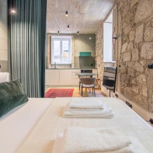 62 Design House