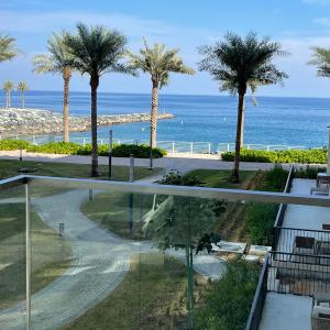 شقة فاخرة في فندق العنوان ريزدينس Two bedrooms apartment at address residences