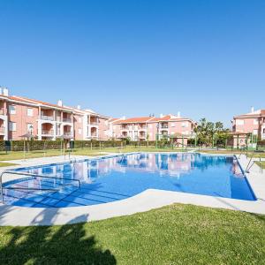 Lovely Apartment In Costa Ballena