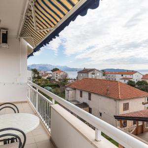 Awesome Apartment In Kastel Stafilic With Wifi