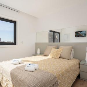 Host Wise - Bright & Contemporary Flat - Ace Location