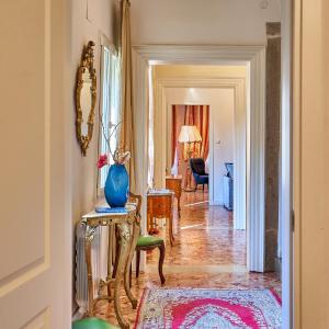 venezianischer Palazzo mit kostenlosen WLAN nähe Markusplatz