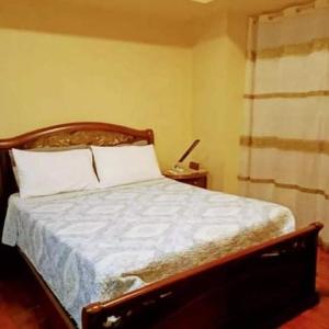 16E 1 BR Mosaic staycation