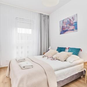Apartment Wichrowa with FREE GARAGE Wrocław by Noclegi Renters