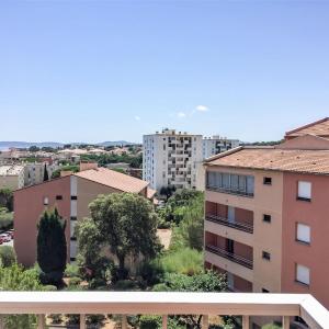Apartment Les Pins Ensoleilles-6 by Interhome