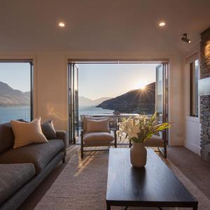 Picture Point Villa