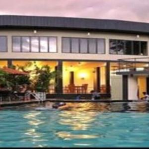 Garden Beach Hotel Kalutara