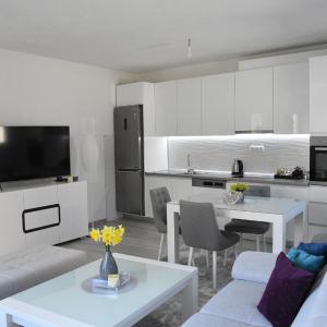 The White Apartment