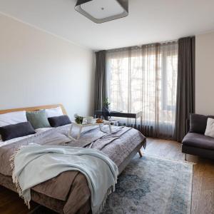 Riga Riverside Spacious One Bedroom Apartment