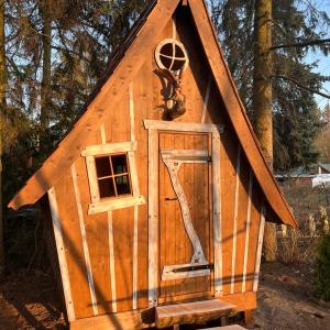 Märchenhütte- Campen am Wald und See