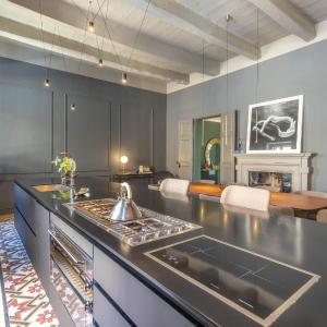 Luxury Duplex Apartment with balcony, Valletta