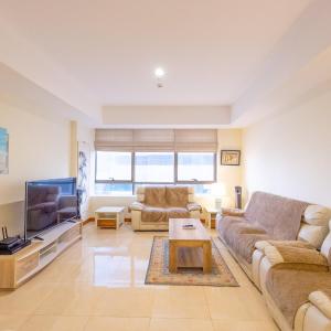 Luxury Escapes - Stylish 1BR - Murad Tower - Close to the Emirates Mall