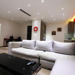 Olvias Apartment