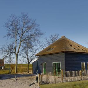 Villa in Wieringer Park with Garden