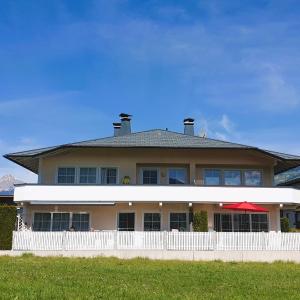 Apart Schiestl
